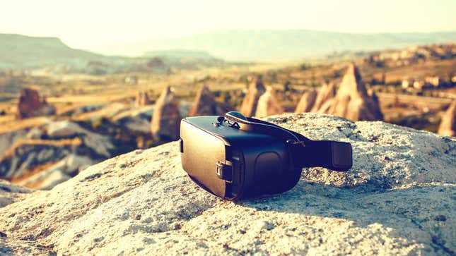 How to Land a Job That Pays You $1,000 to Take Virtual Vacations