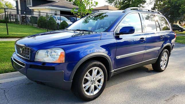 Image for article titled At $2,900, Would You Take A Chance On This 2006 Volvo XC90 V8 Ocean Race Edition?