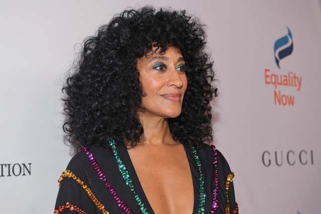 Image for article titled Tracee Ellis Ross Is Giving Us Some Curls-Ish