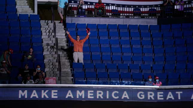Image for article titled K-Pop Fans More Powerful Than MAGA Chuds, Confirmed