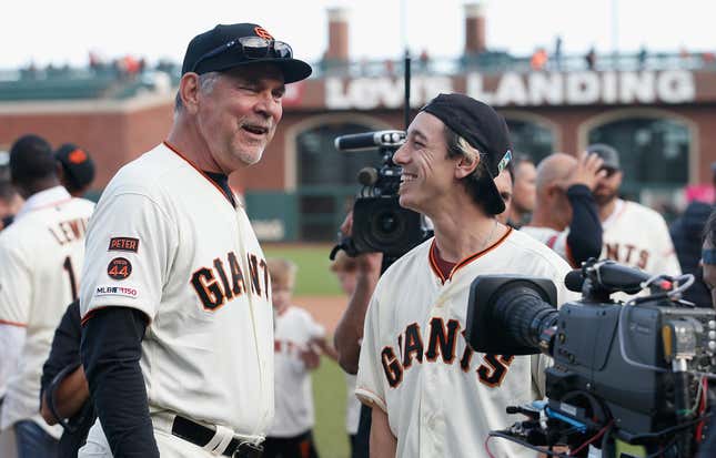 Tim Lincecum surprises Bruce Bochy at final SF Giants game