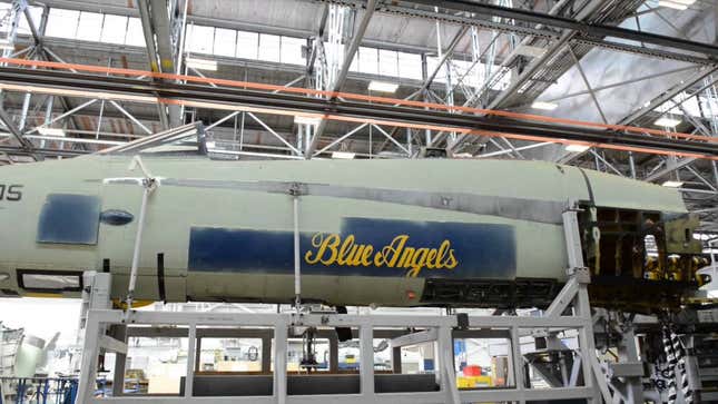 The Blue Angel F/A-18 Hornets Are Literally Falling Apart In Mid-Air