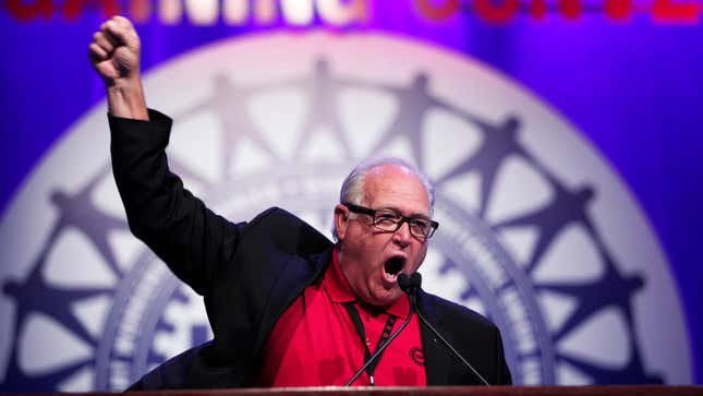 Image for article titled The Walls Are Finally Closing In On Former UAW President Dennis Williams