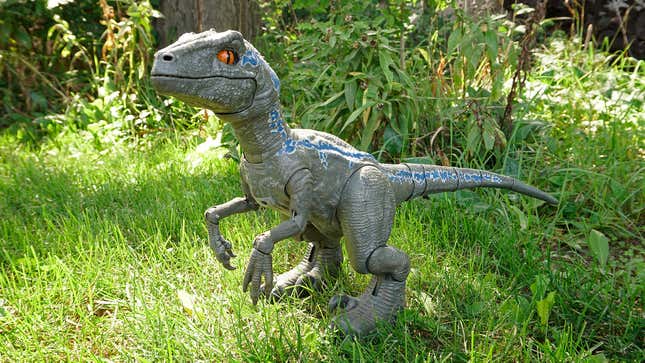  JURASSIC WORLD ALPHA TRAINING BLUE Dinosaur : Toys & Games