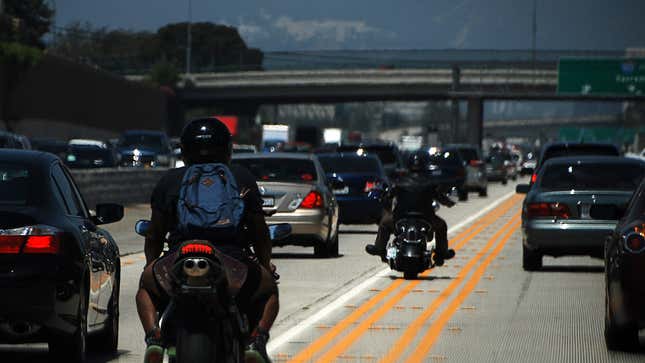 Image for article titled Don’t Be Nice Around Motorcycles; Be Predictable