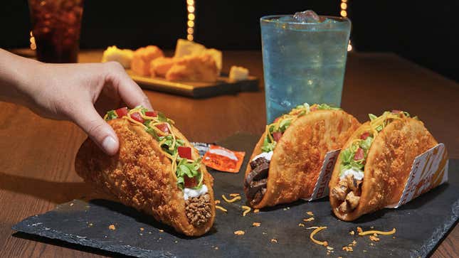 Image for article titled Taco Bell Chalupas: Soon with más cheddar