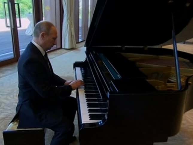 All Villains Should Be Accomplished, So Here's Vladimir Putin Playing Piano