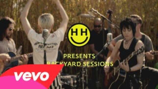 Miley Cyrus & Joan Jett's Backyard Session Will Benefit Homeless Teens