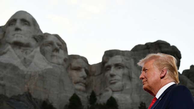 Image for article titled Trump Sees Zero Irony in Ordering the Creation of &#39;American Heroes&#39; Garden During Photo Op on Stolen Land