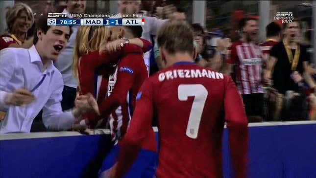 Yannick Carrasco Celebrates Champions League Final Equalizer By Making Out With His Girlfriend