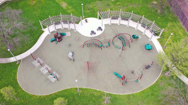 A Chicago playground is empty after being closed to prevent the spread of covid-19.