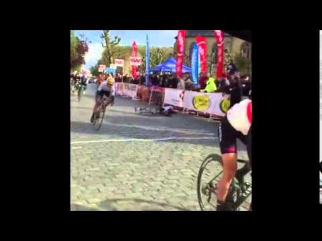 Cyclist Eats It Into The Barriers At Worst Possible Time