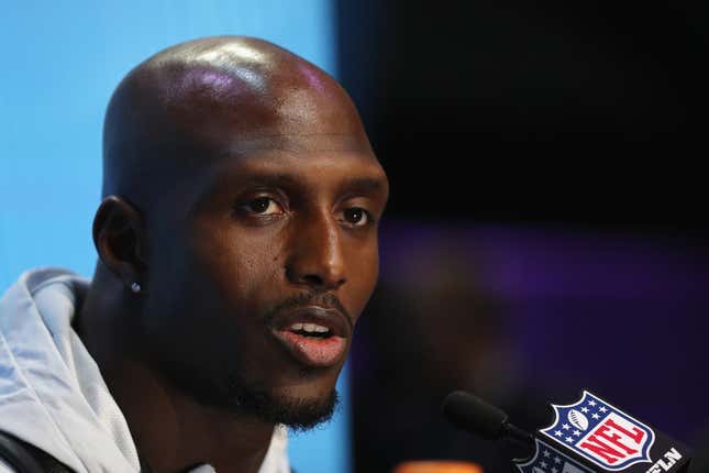 Image for article titled NFL Thinks Players Are Gaming the System by Opting Out of Upcoming Season, Devin McCourty Calls League a &#39;Joke&#39;