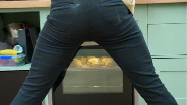Image for article titled It’s a dead man’s party on The Great British Baking Show’s Festival Week