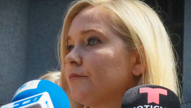 Image for article titled Virginia Giuffre Is Fighting Back