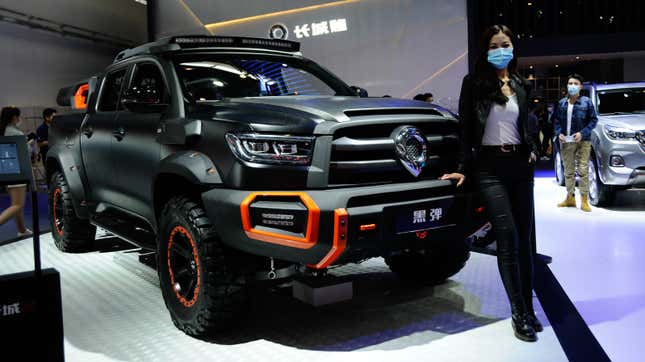 Image for article titled This Chinese Pickup Truck Looks Like An Evil Lux Overlander