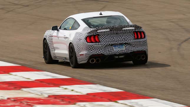 Image for article titled The Ford Mustang Mach 1 Is Back As The 'Most Track-Capable 5.0-Liter Mustang Ever'