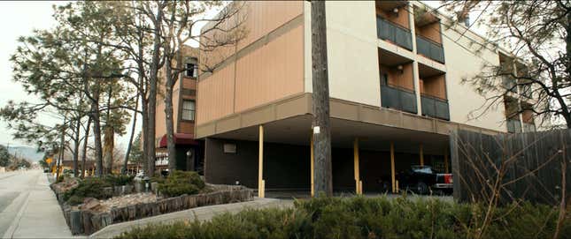 Image for article titled Look at This Lovely Apartment Decor in the Breaking Bad Movie El Camino