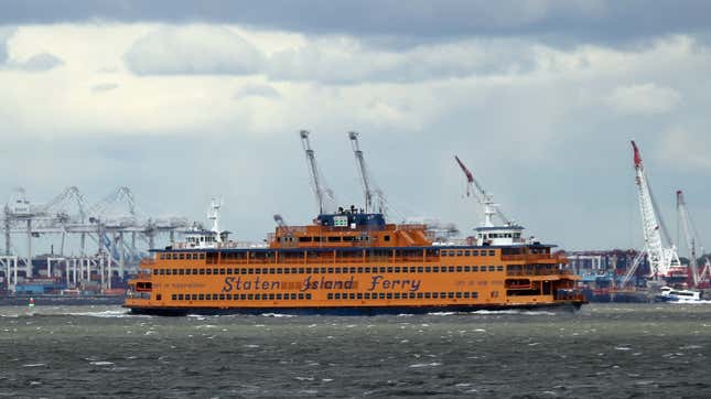 Staten Island Is Not Fucking Around When It Comes to Social Distancing