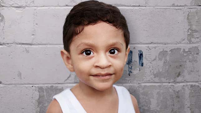 Image for article titled Immigrant Child Still Hoping To Achieve American Dream Of Better Cage