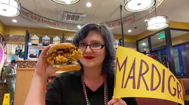 Image for article titled How to turn the Popeyes chicken sandwich into a Fat Tuesday feast