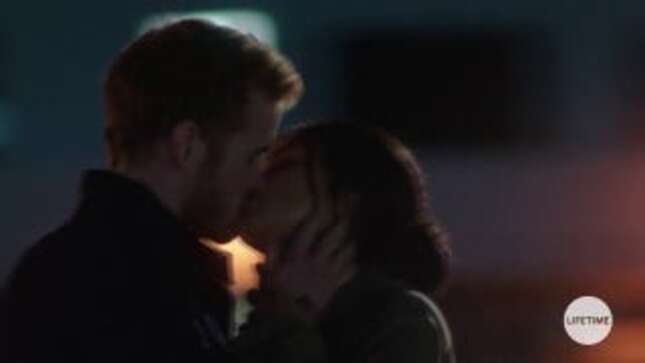 The Prince Harry and Meghan Markle <i>Love Story</i> Looks Like a Bargain-Bin <i>Bachelor</i>