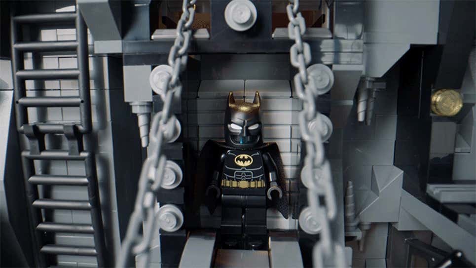 Lego Shows Off 3,981-Piece 'Batman Returns' Batcave