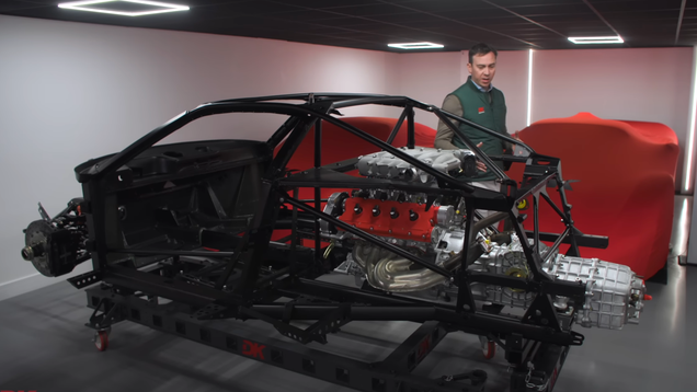 Here's Everything You Need To Know To Get The Most Out Of Your Ferrari F40