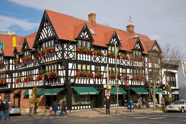 The 10 most expensive college towns in America