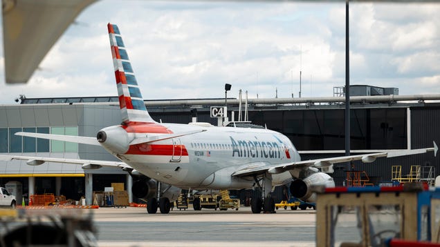 American Airlines Blamed 9-Year-Old For Being Recorded In Airplane Bathroom