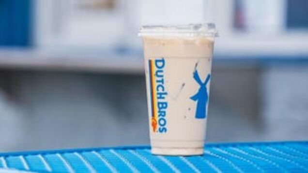 A Starbucks and Dunkin’ competitor is catching up fast A Starbucks and Dunkin’ competitor is catching up fast