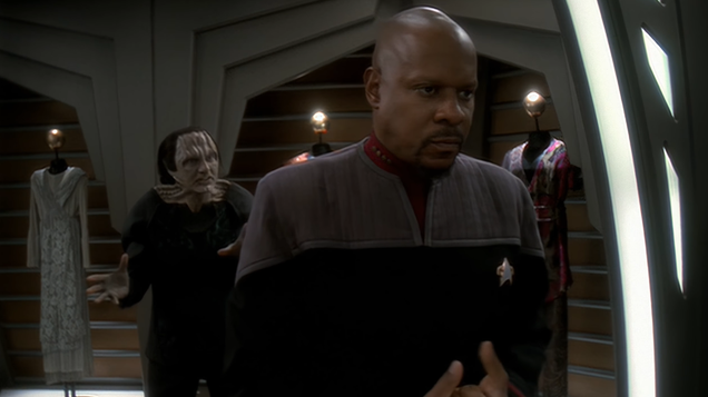 The Best Moment in Deep Space Nine's Greatest Episode Is a Punch Left Unthrown