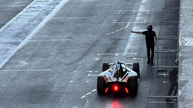 Formula E In Mexico City Proves Nobody Does Sporting Events Like The Mexican Fans