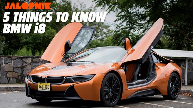 The Sexy and Innovative BMW i8 Leaves Envy Wherever It Drives