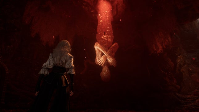 Maelle se aproxima de uma senhora seiva pendurada no teto de uma caverna.