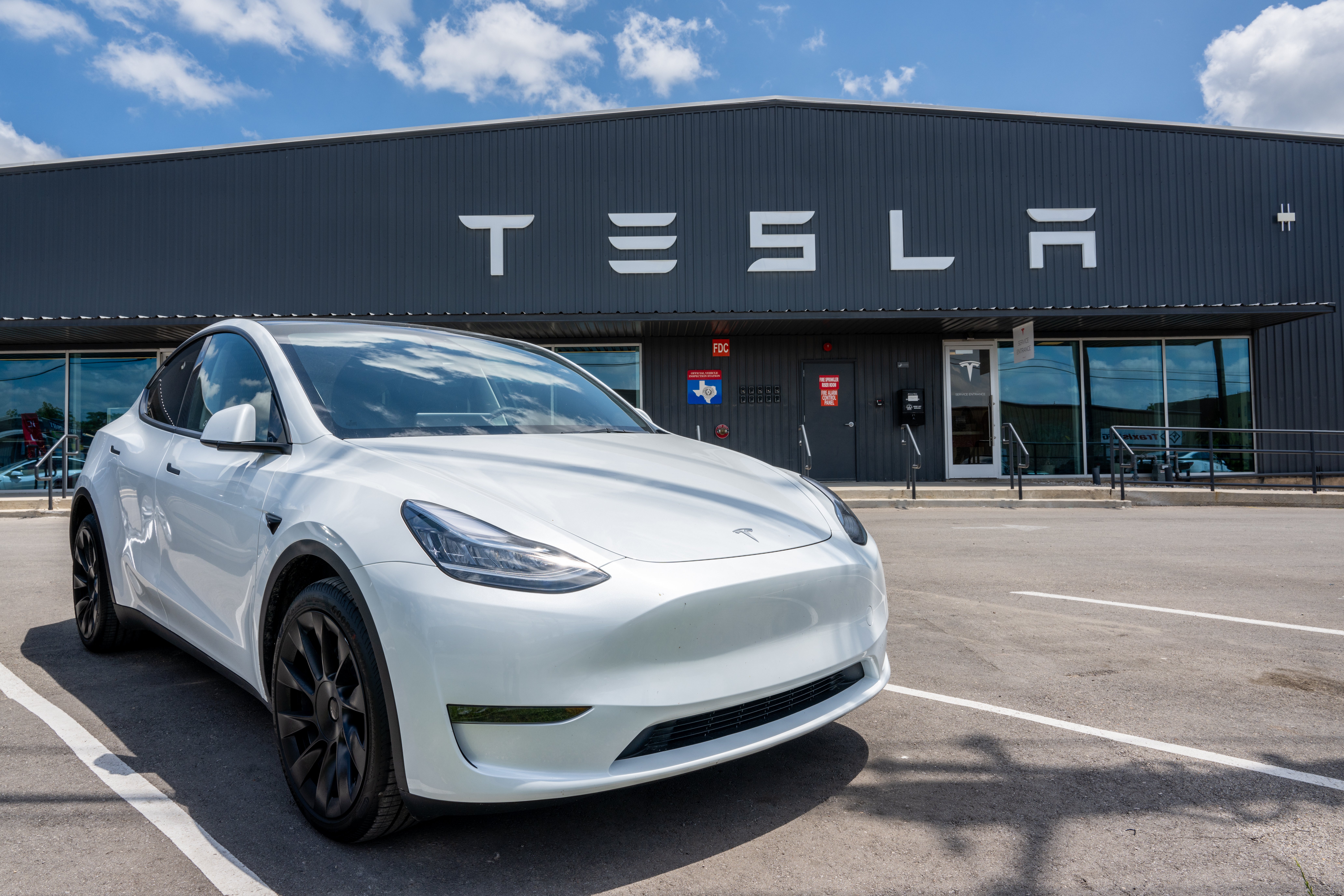 Image for Tesla stock gets a huge price target hike as Wedbush hails 'golden age of autonomous growth'