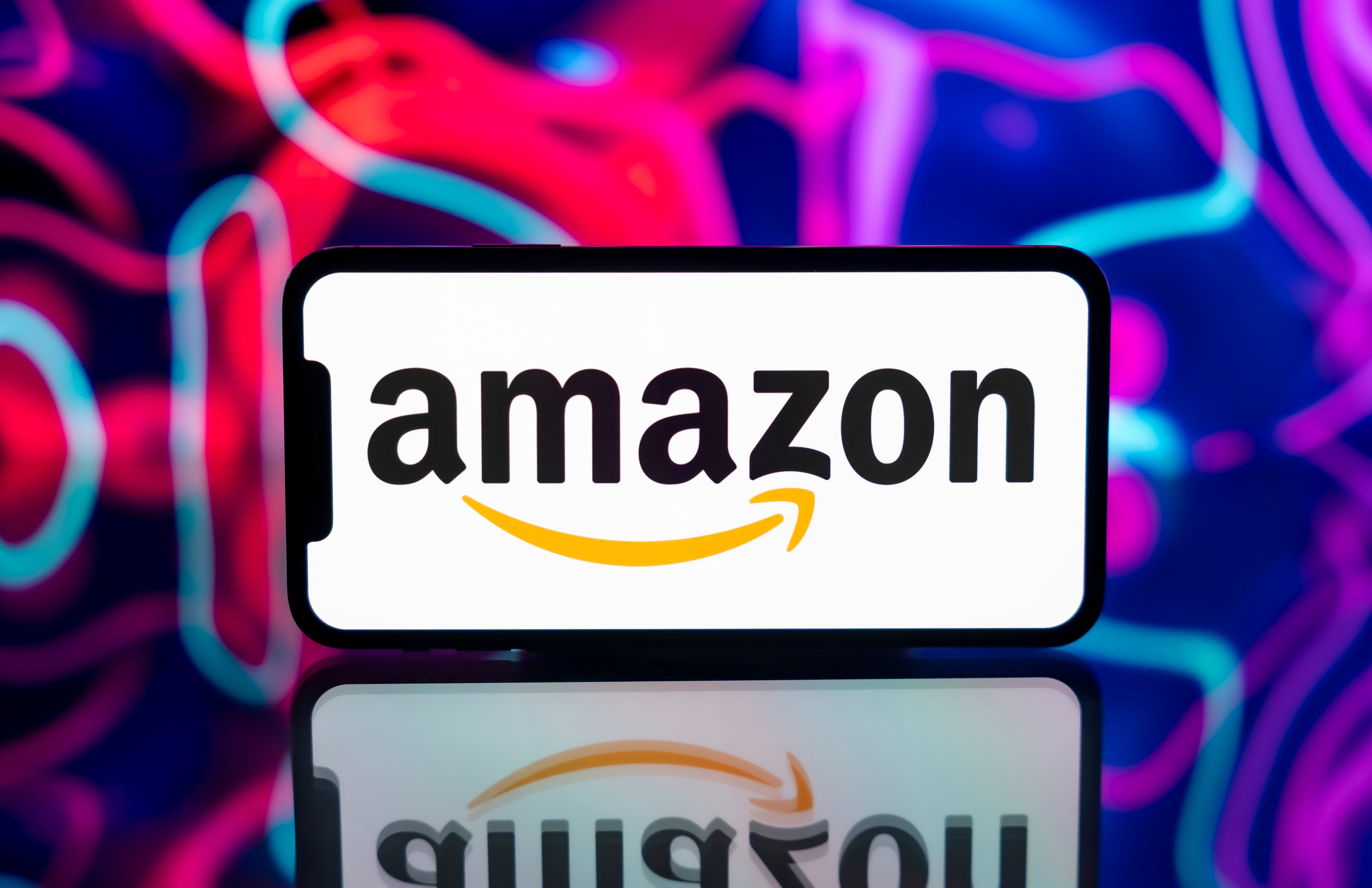 Image for Amazon has beat Walmart on revenue for the first time ever